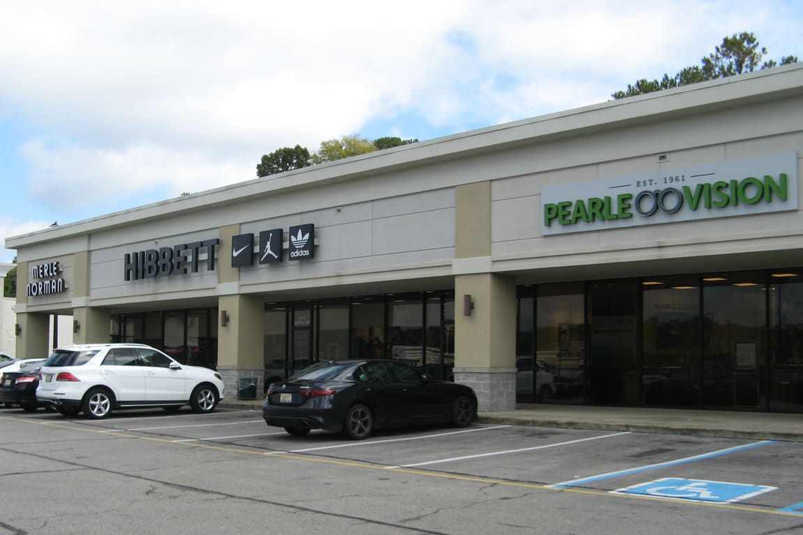 Hibbett-PearleVision.png..