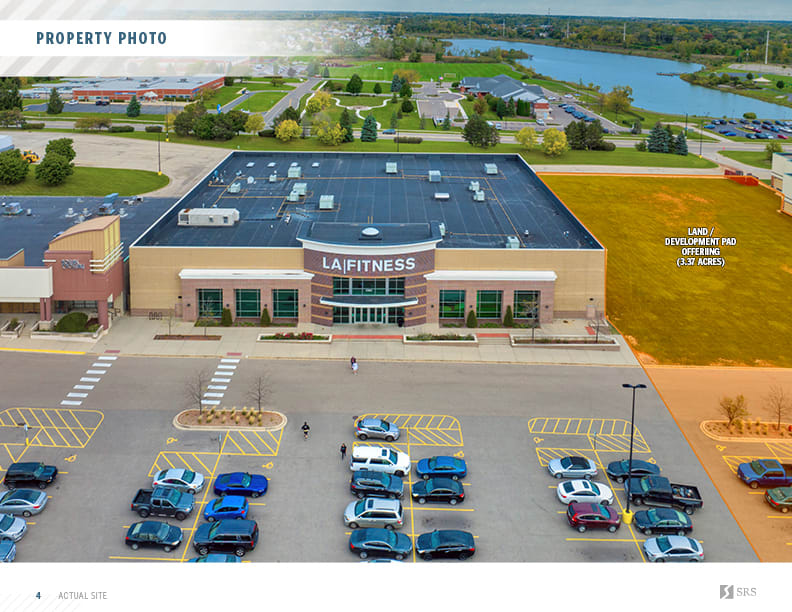 Round Lake Beach IL - LA Fitness3.jpg