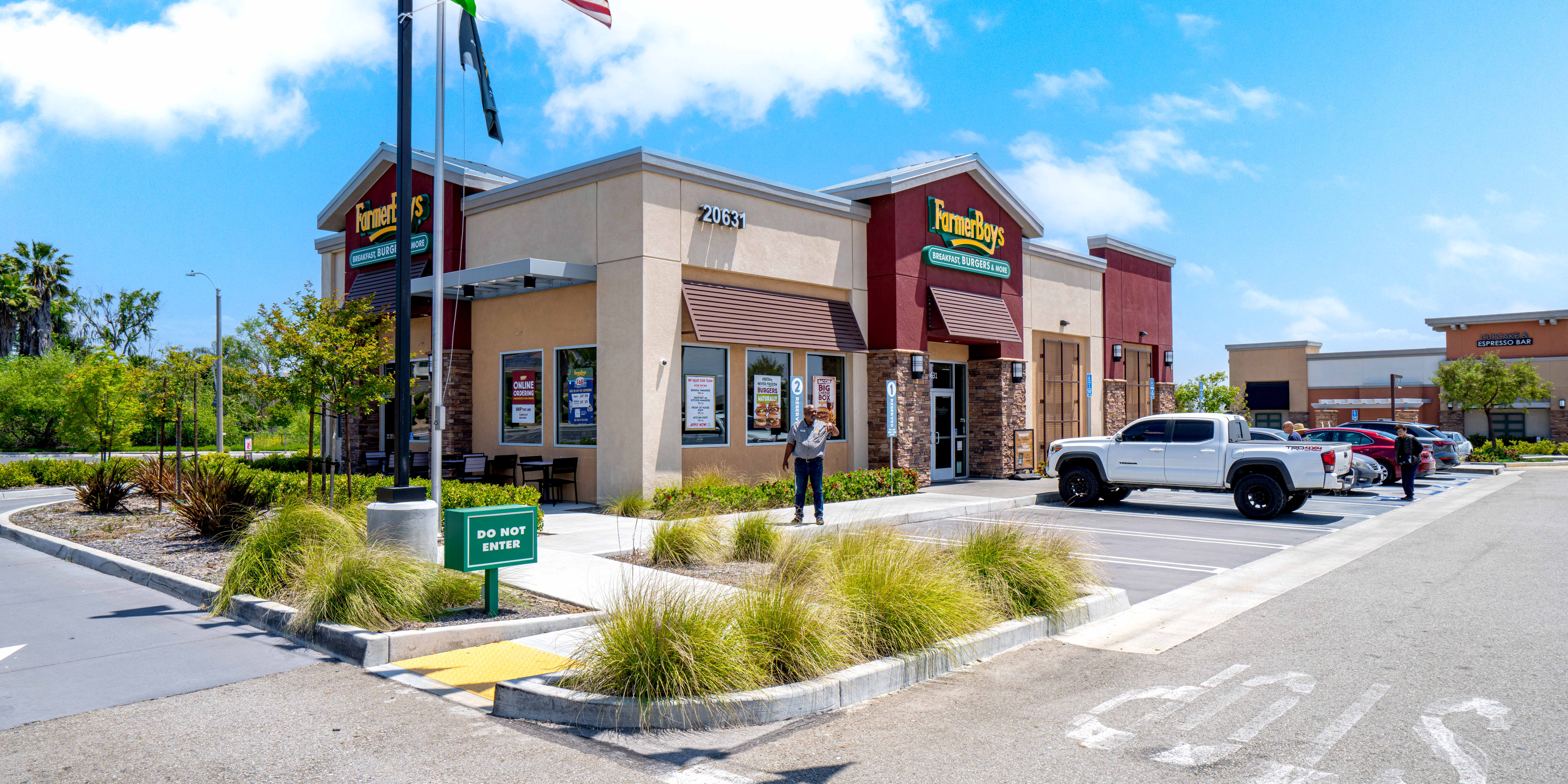 w (Farmer Boys) TCM, Riverside.jpg