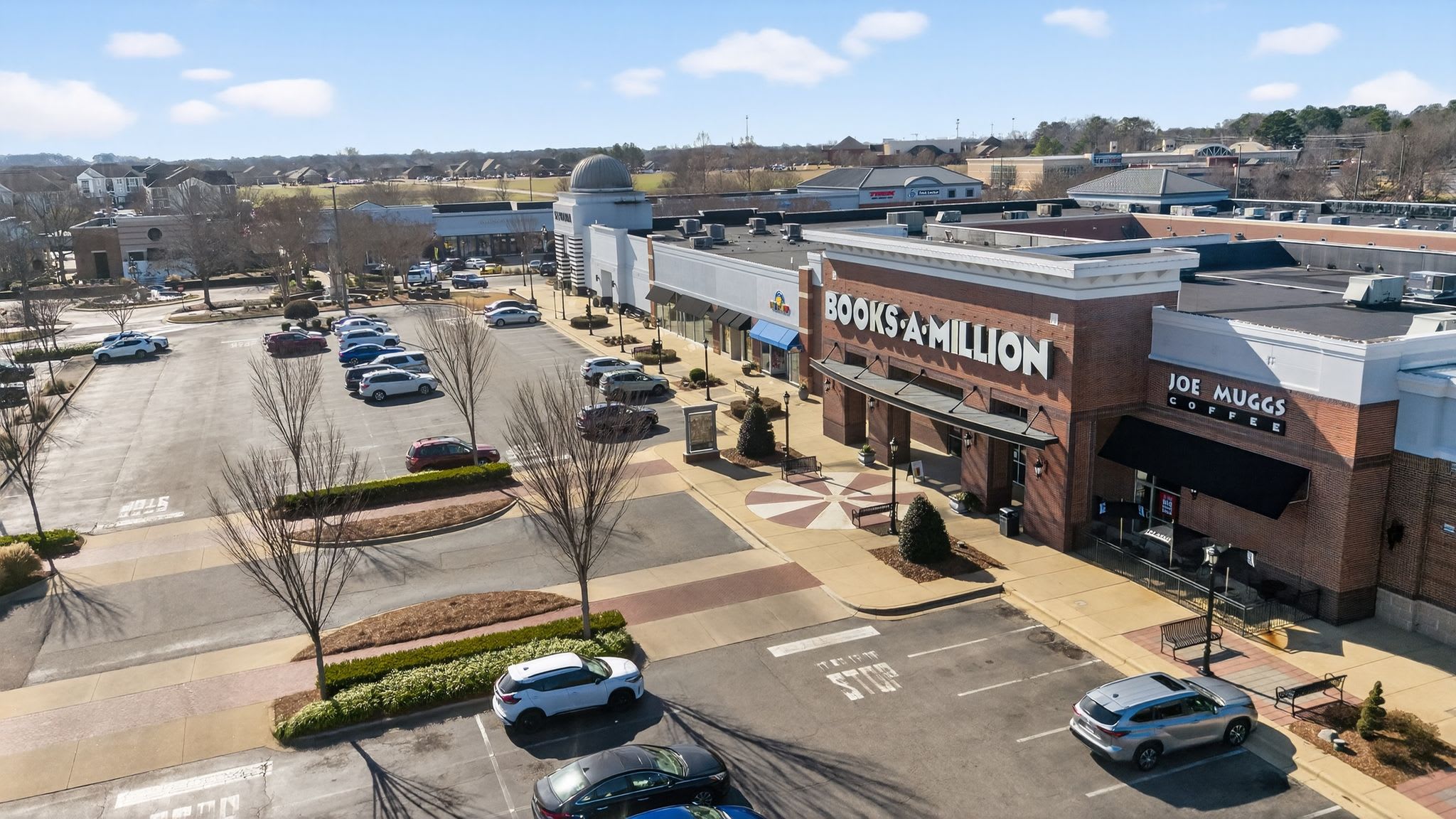12_The_Shoppes_at_EastChase_7274_Eastchase_Parkway_Montgomery_AL-Exterior-DJI_0918.jpg
