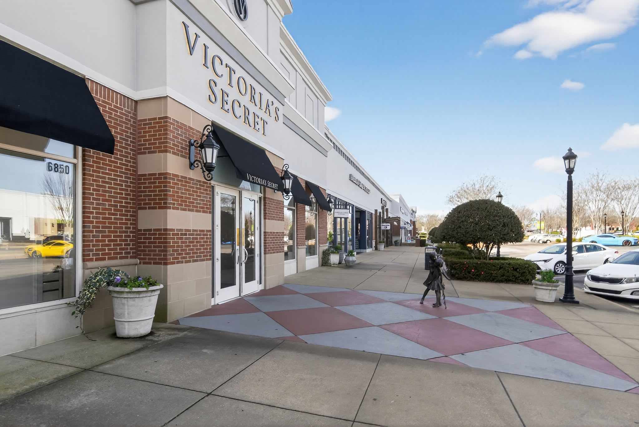 29_The_Shoppes_at_EastChase_7274_Eastchase_Parkway_Montgomery_AL-Exterior-MJG9276.jpg