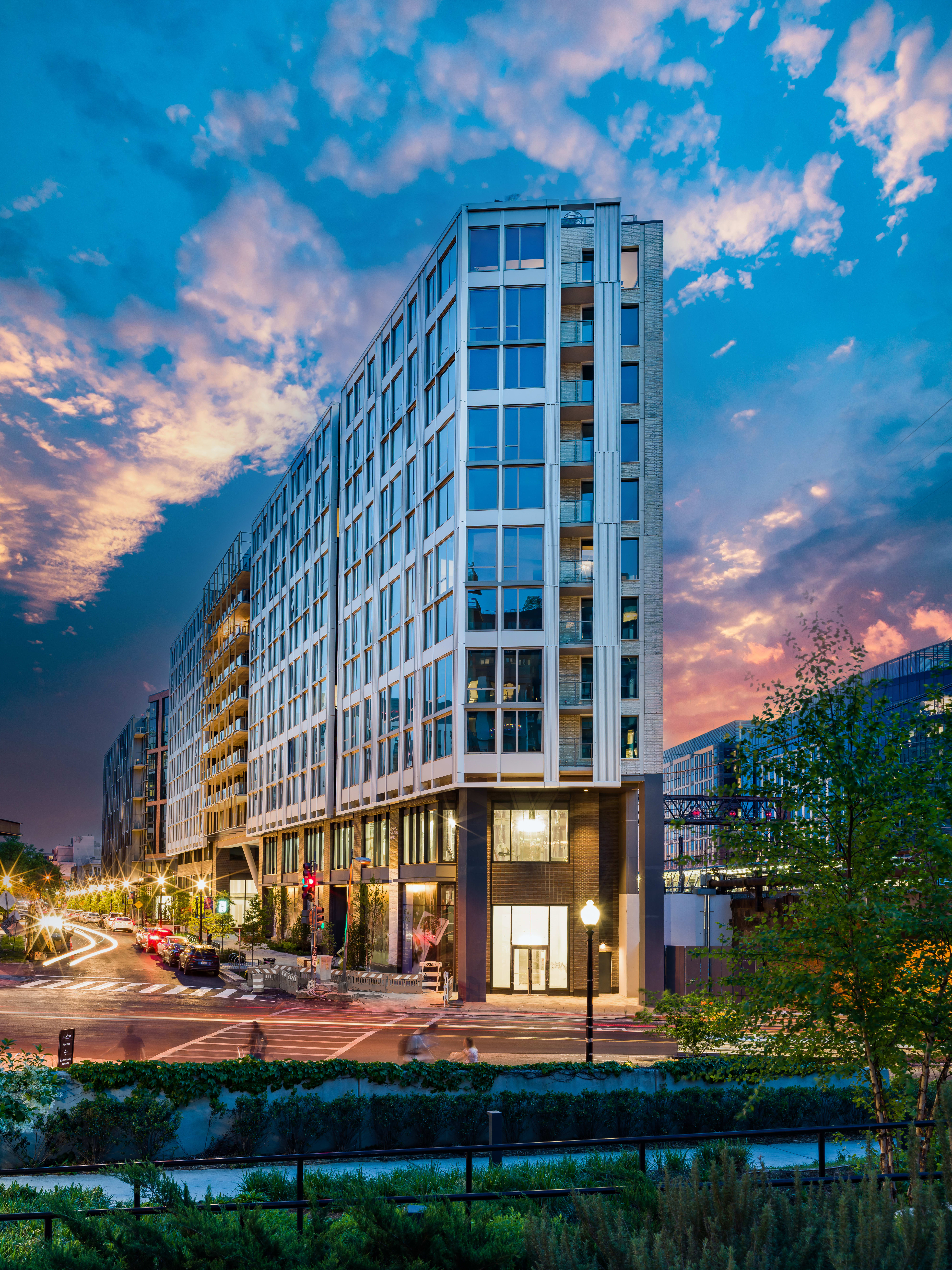 Exterior - FL Ave