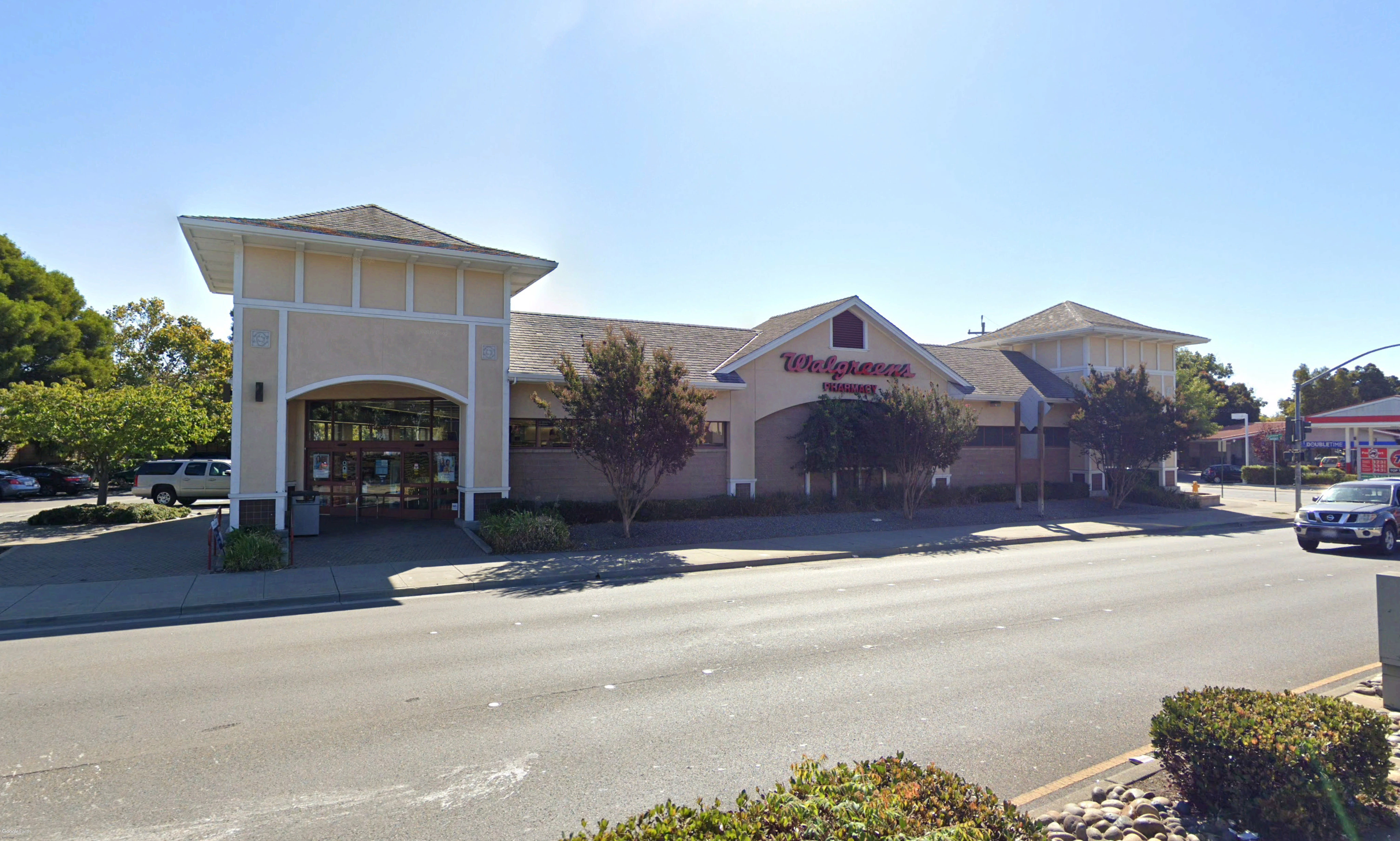 Street View 4.jpg