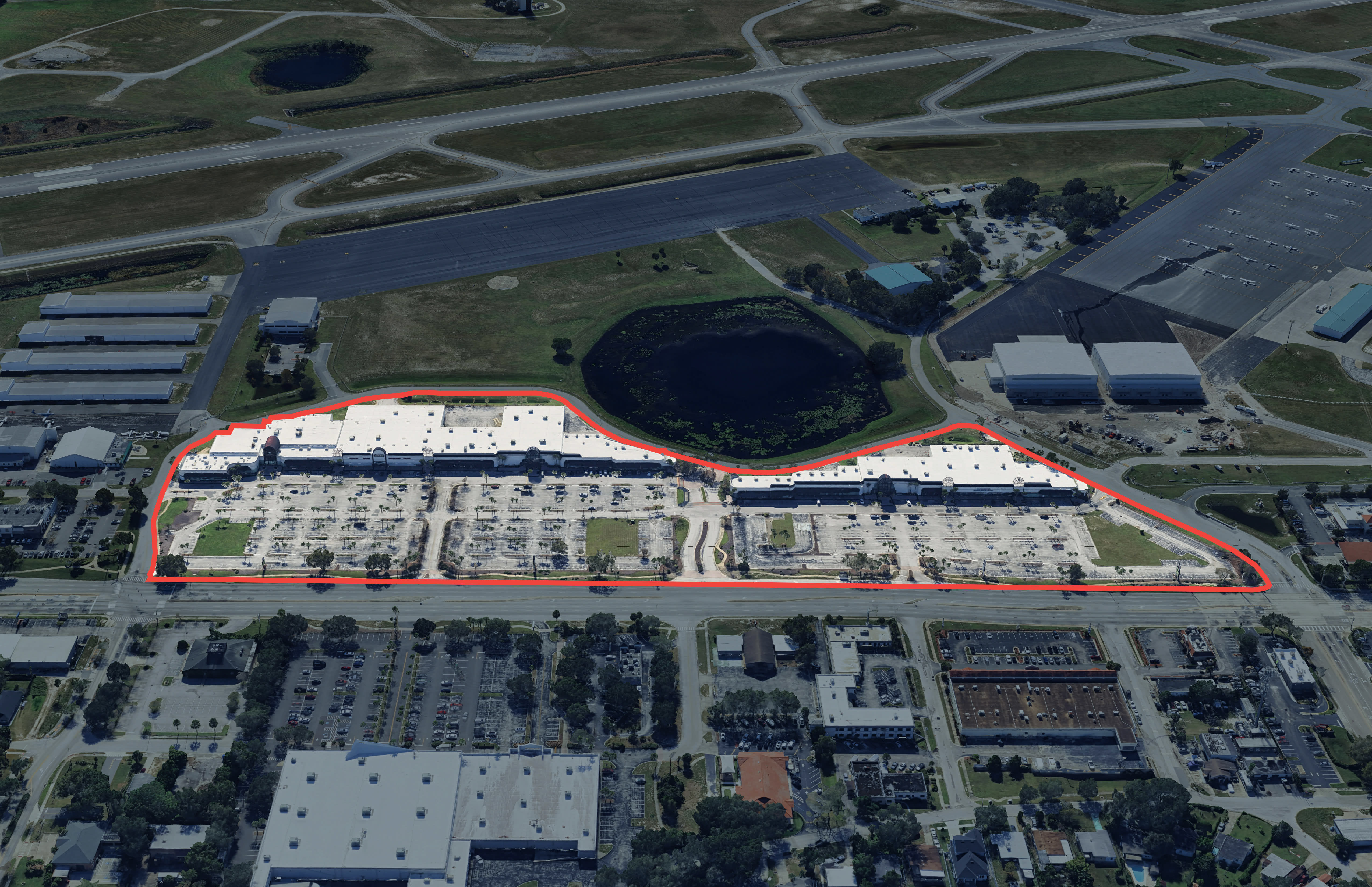 OrlandoFL_ColonialPromenade_LookingSouth.jpg