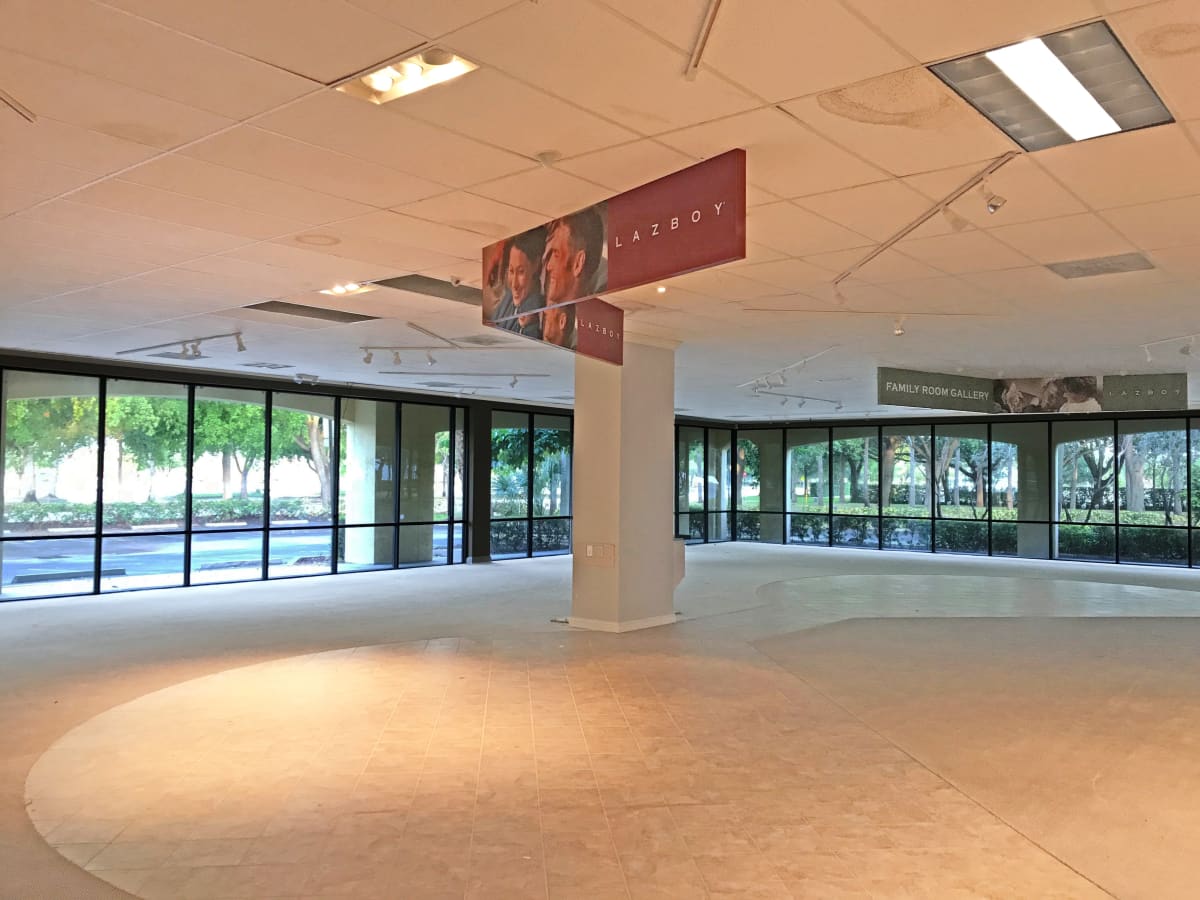 asics sawgrass mills