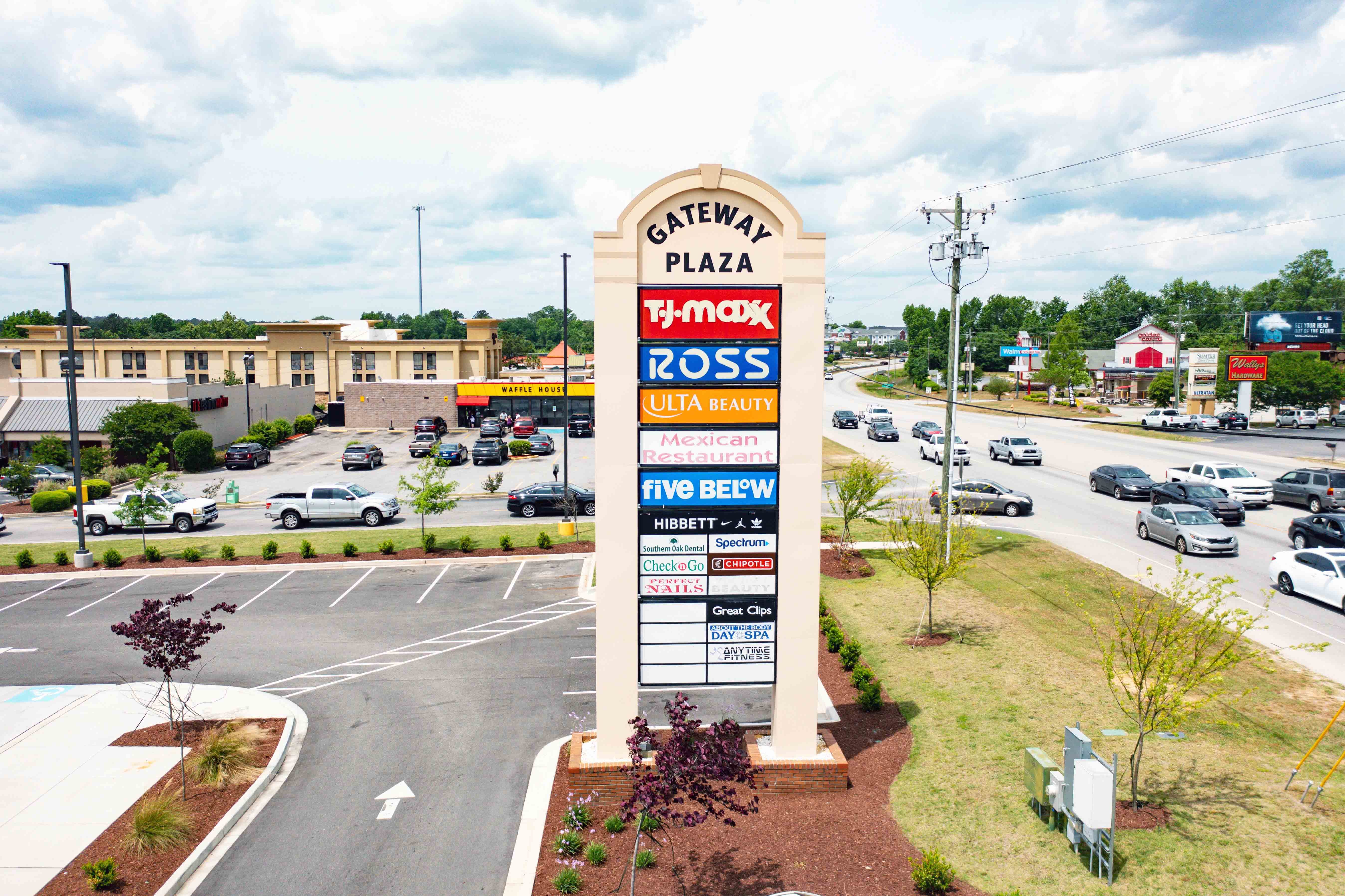 Gateway Plaza Retail investment sale in Sumter South Carolina SRS