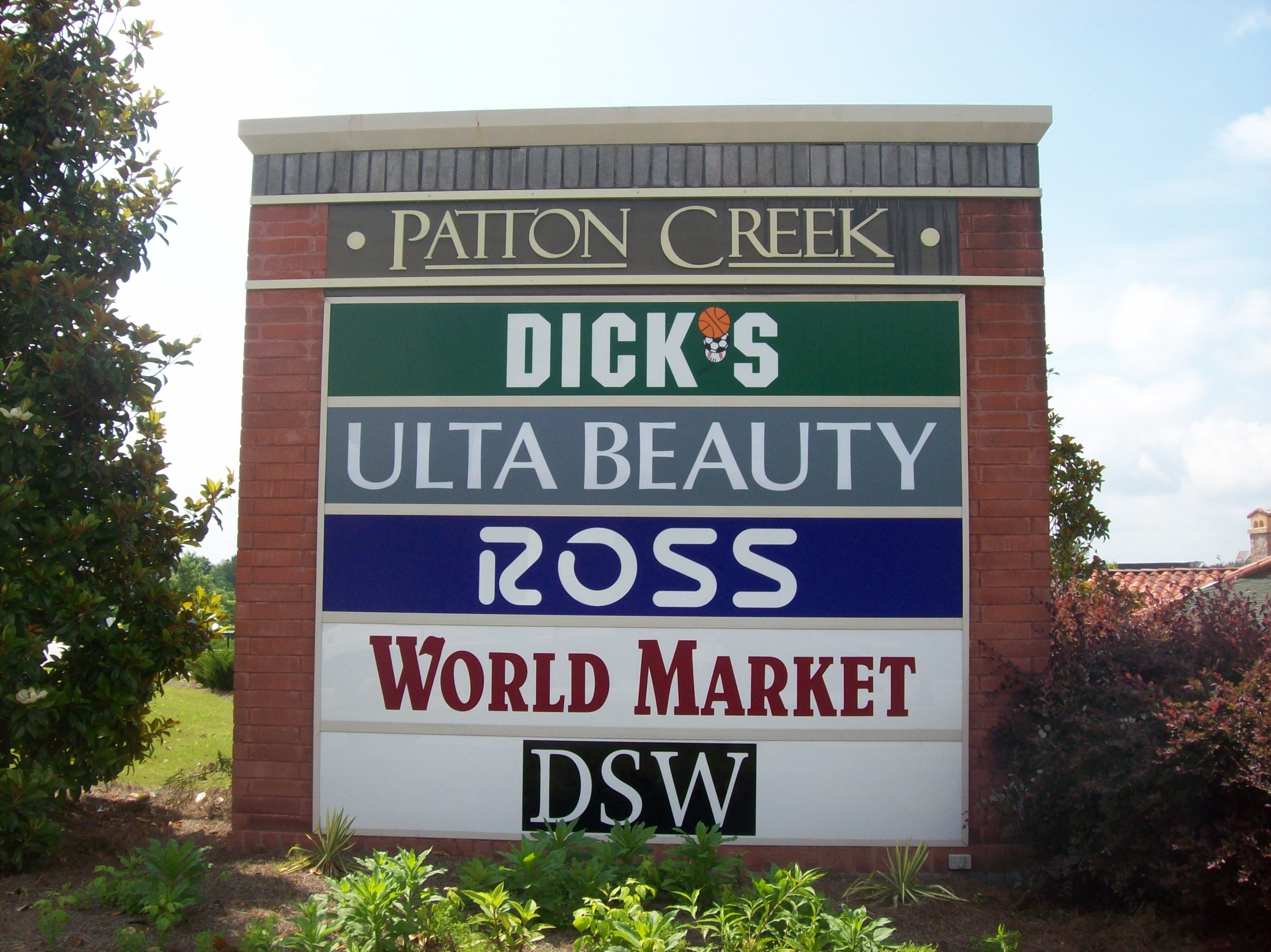 Patton Creek Town Center Retail for lease in Hoover, Alabama SRS