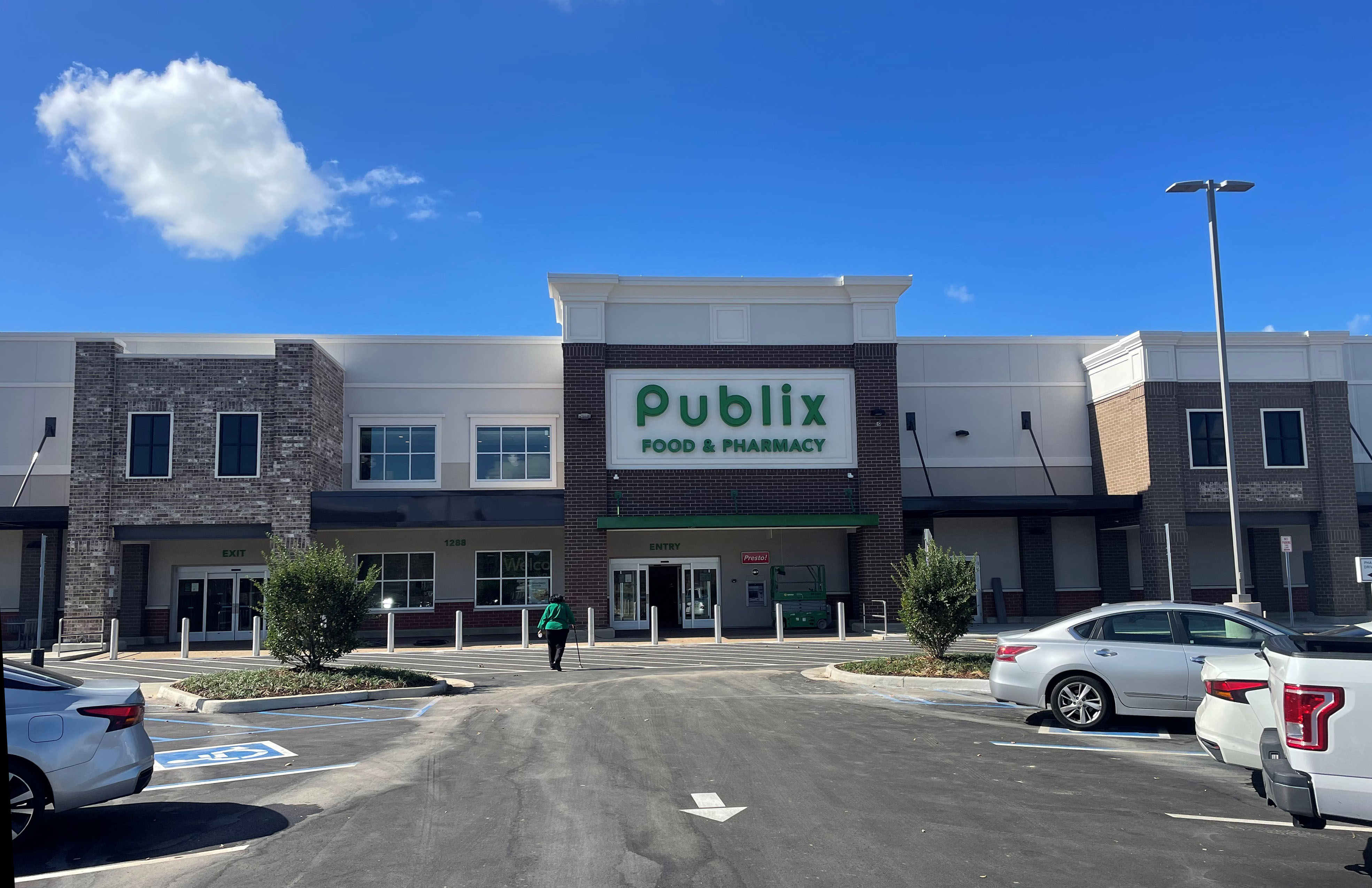 Cahaba Crossing Irondale, AL Retail for lease in Irondale, Alabama SRS