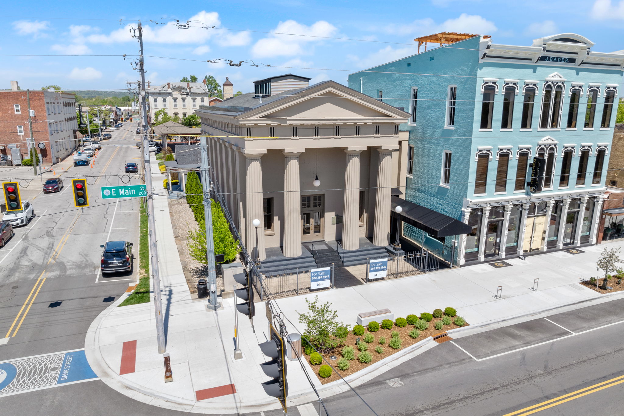 203 E Main St-2.jpg
