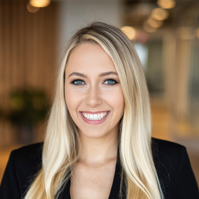 Lauren Mason, Associate at SRS Real Estate Partners