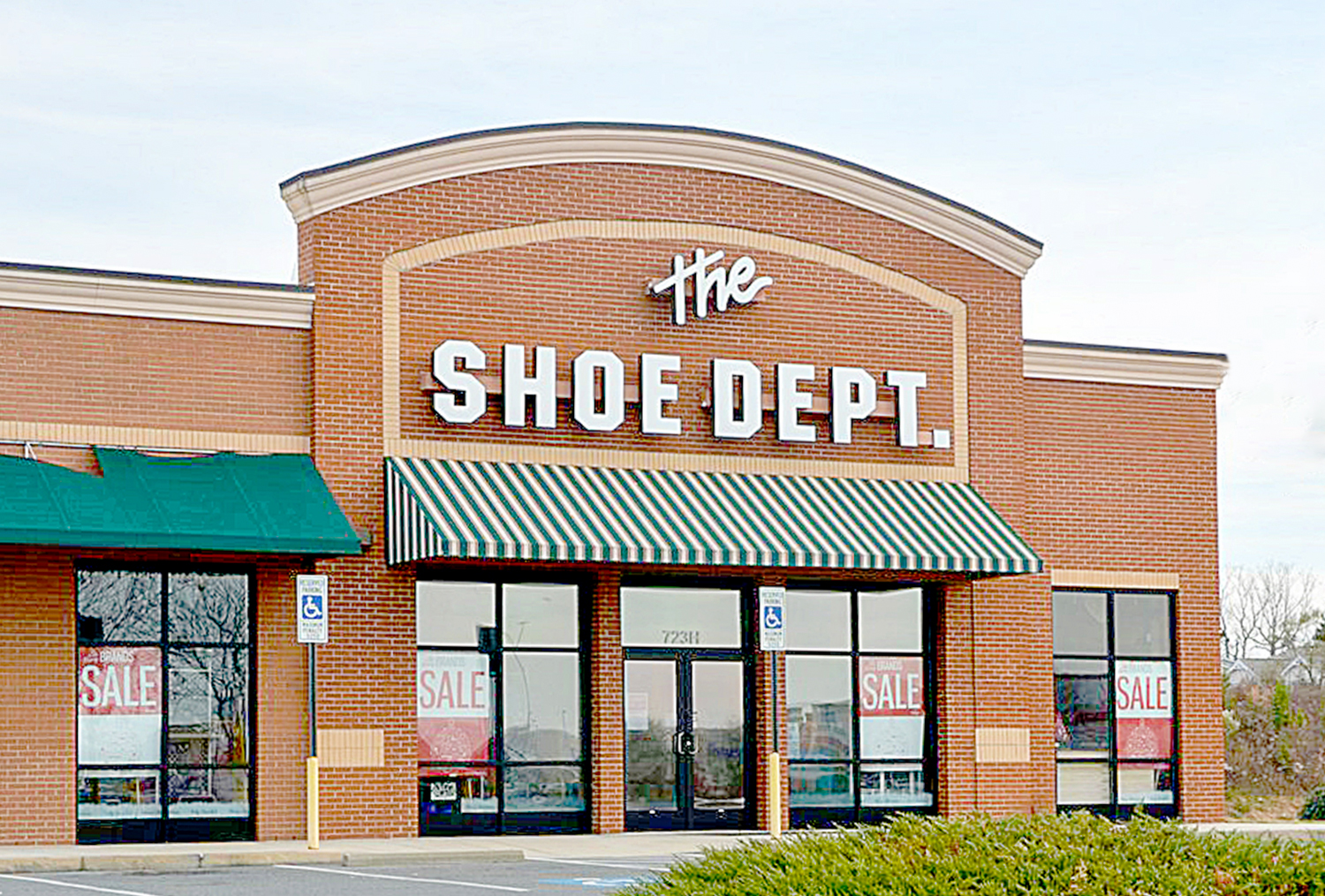 The Shoe Dept