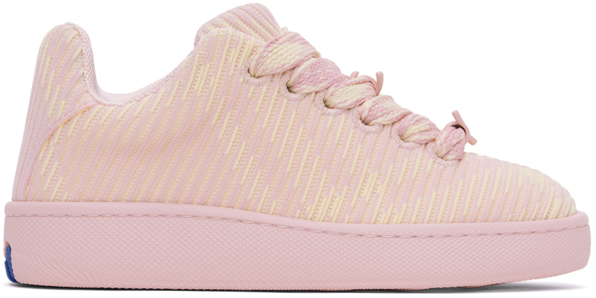 【関税＆送料込み】Burberry Pink Sneakers Burberry Pink Check Knit Box Sneakers - Casual Shoes