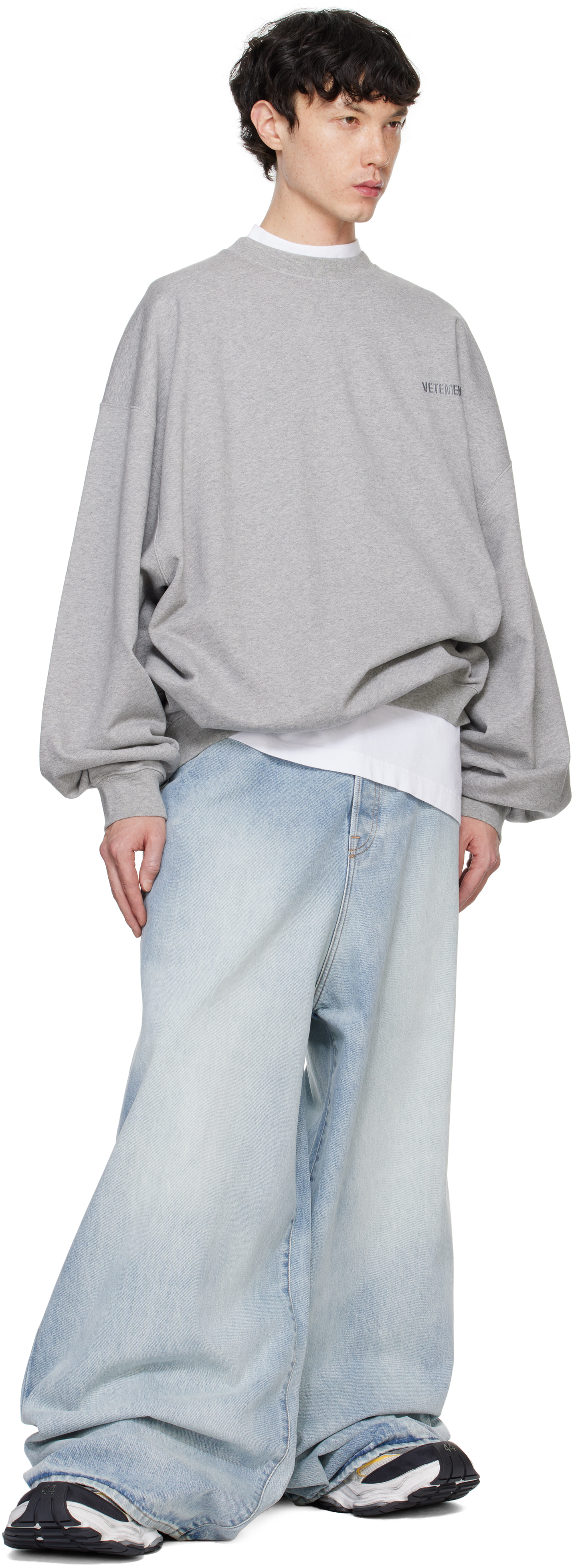 【関税込み】VETEMENTS Baggy jeans 27853964_57821260_600.jpg