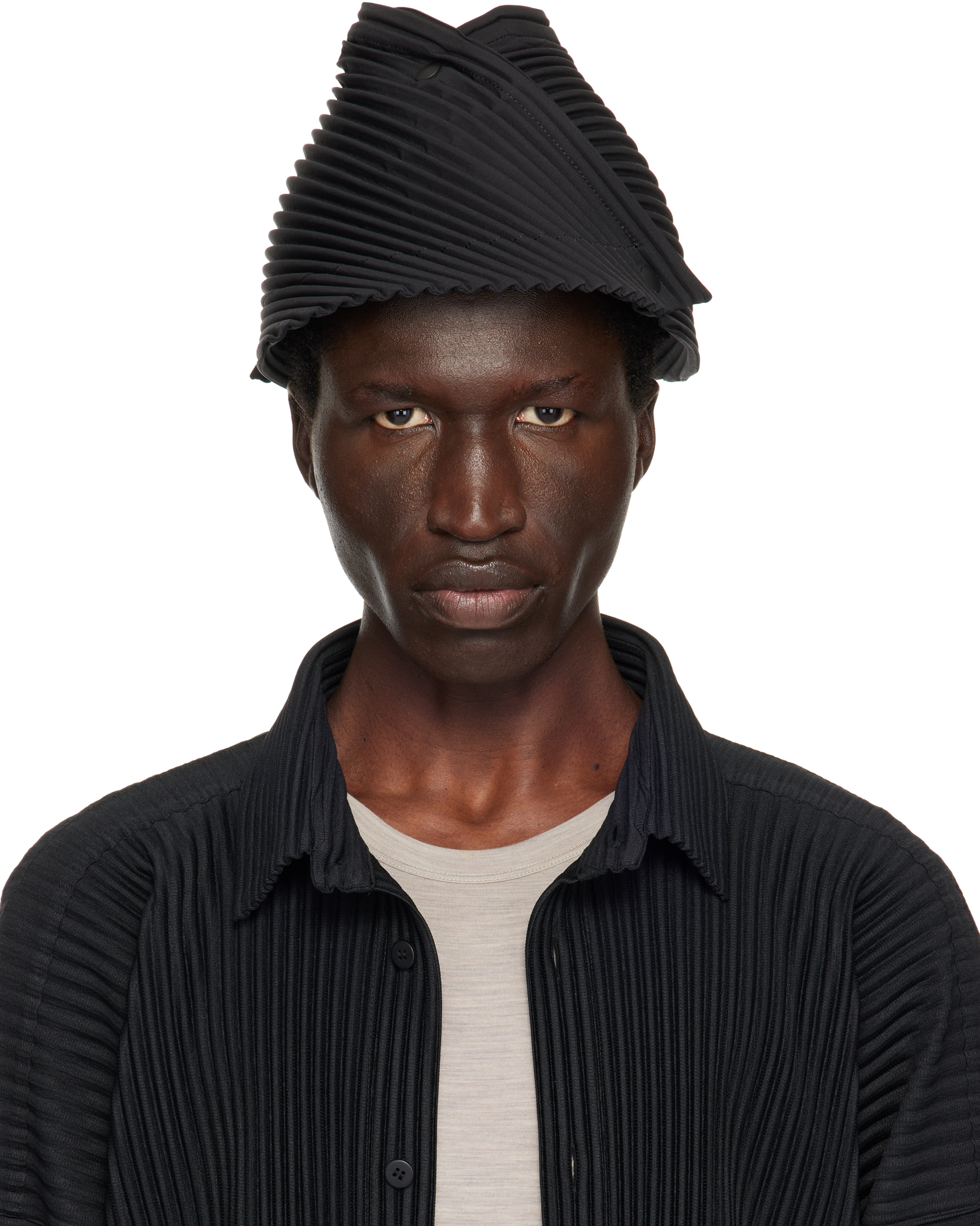 Shop Black Unit Hat on Sale at BeyondStyle – Get 50% Off Black