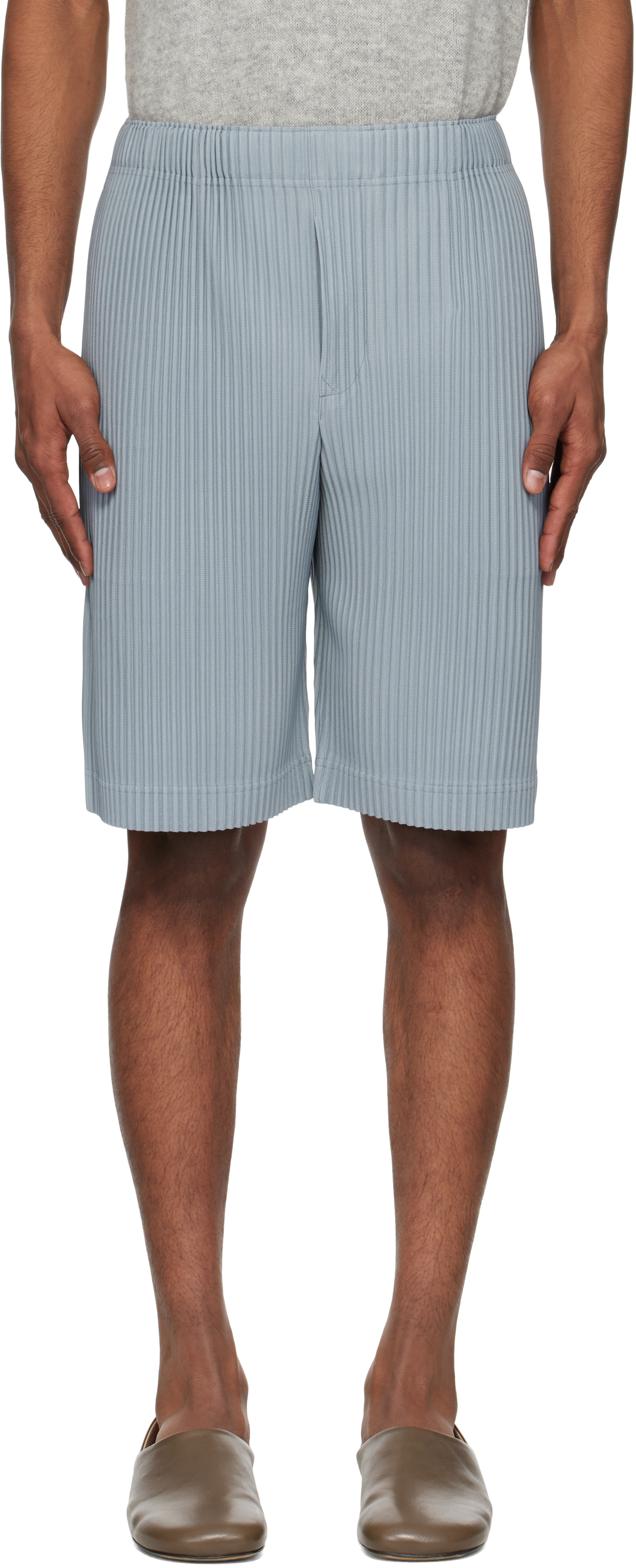 Blue Color Pleats Shorts – On Sale Now with Up to 10% Off