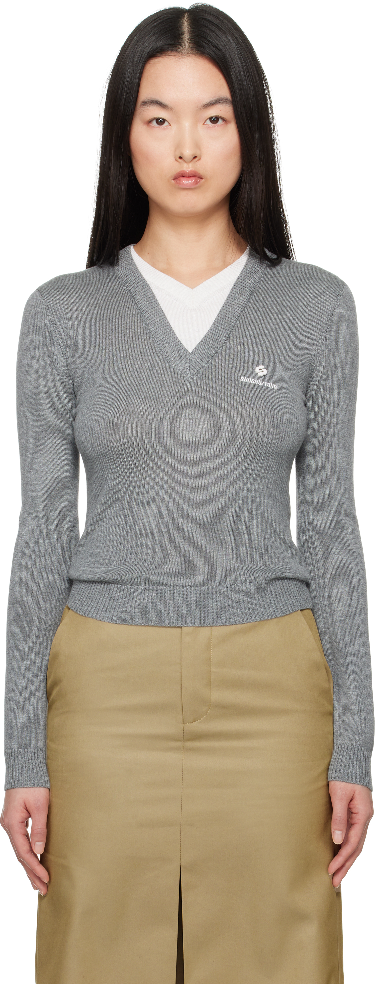 Gray Patchwork V-Neck Knit Sweater – On Sale Now with Up to