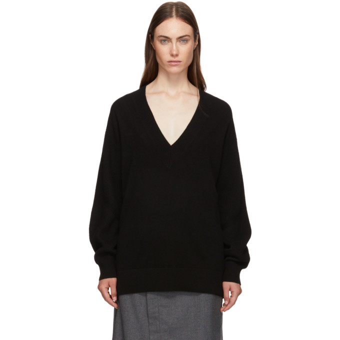 Click to view more detailed imagery on our partner's website Rag & Bone Rag And Bone Black Cashmere Logan V-Neck Sweater In 1 Black