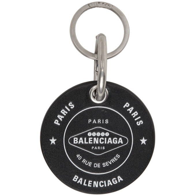 Click to view more detailed imagery on our partner's website Balenciaga 'Casino Chip' SchlÜSselanhÄNger In 1000 Blk