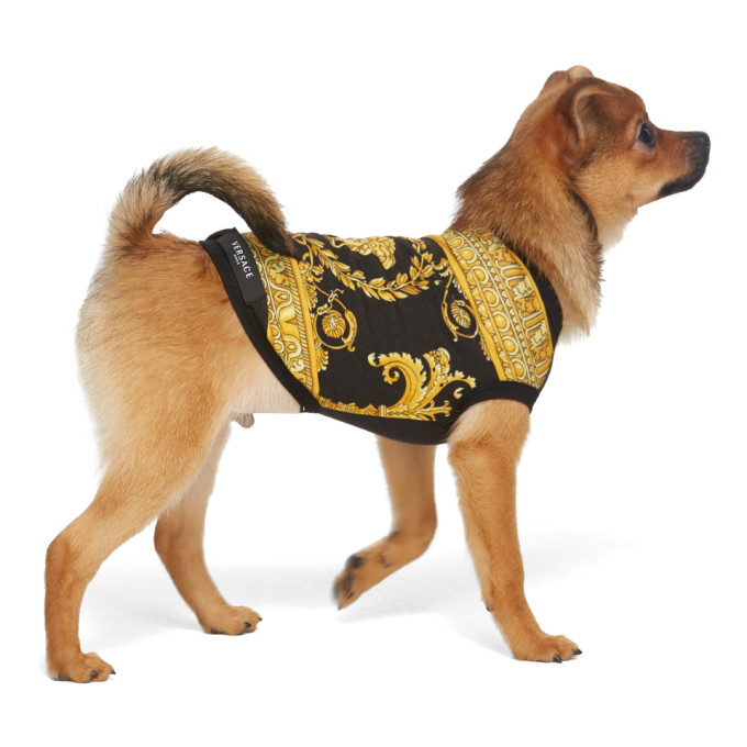 Versace Black & Yellow Medusa Barocco T-shirt In Black S: 6" Neck X 12" Chest X 9" Back X 6.5" Front M: 6" Neck X 12" Chest X 10.75" Back X 8" F