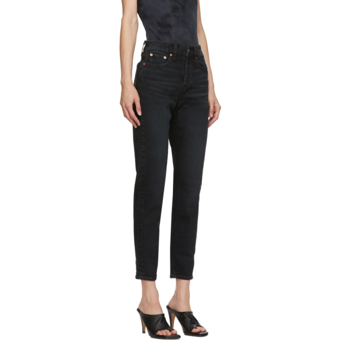 LEVI'S BLACK WEDGIE FIT ANKLE JEANS