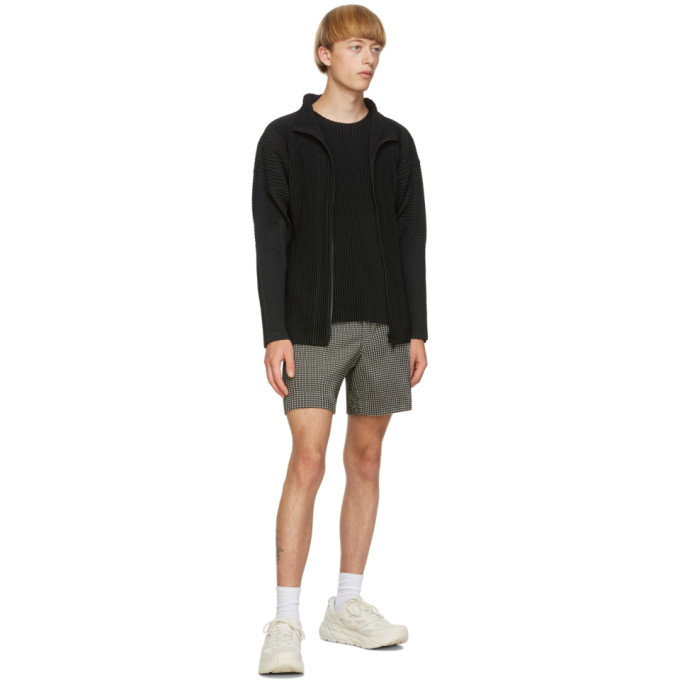 ISSEY MIYAKE HOMME PLISSE ISSEY MIYAKE BLACK CREWNECK T-SHIRT