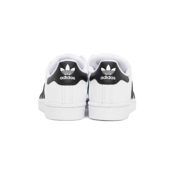ADIDAS ORIGINALS ADIDAS ORIGINALS WHITE AND BLACK SUPERSTAR SNEAKERS