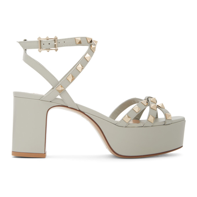 VALENTINO GARAVANI GREEN ROCKSTUD PLATFORM SANDALS