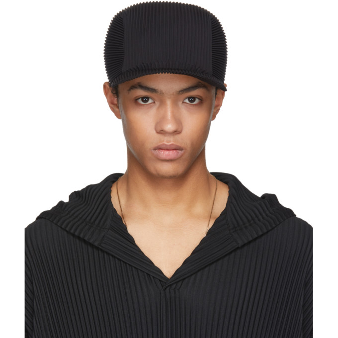 Homme Plissé Issey Miyake Black Pleated Cap - 181729M139002