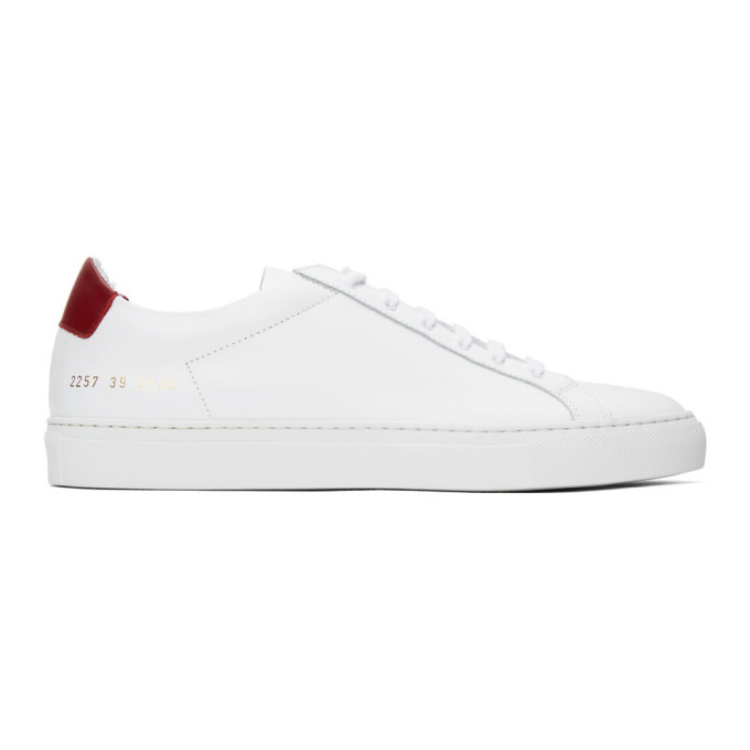 COMMON PROJECTS COMMON PROJECTS WHITE AND RED RETRO LOW SNEAKERS