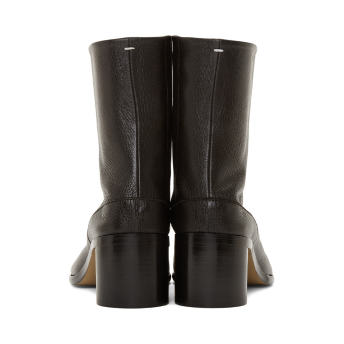 MAISON MARGIELA BROWN TABI BOOTS