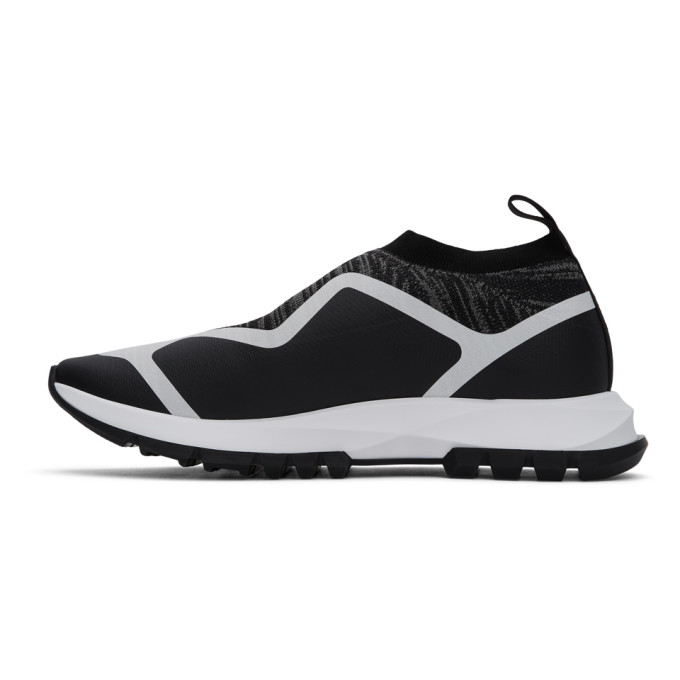 GIVENCHY GIVENCHY BLACK AND WHITE SPECTRE RUNNER SOCK LOW SNEAKERS