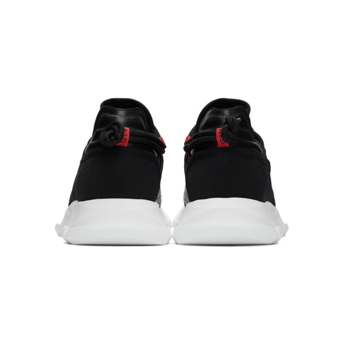GIVENCHY GIVENCHY BLACK SPECTRE RUNNER SNEAKERS