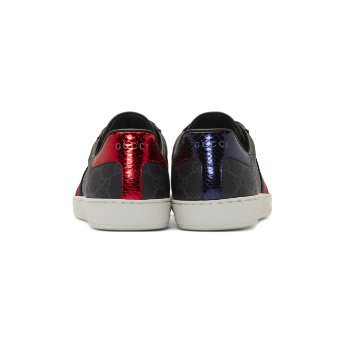 GUCCI GUCCI BLACK GG SUPREME ACE SNEAKERS