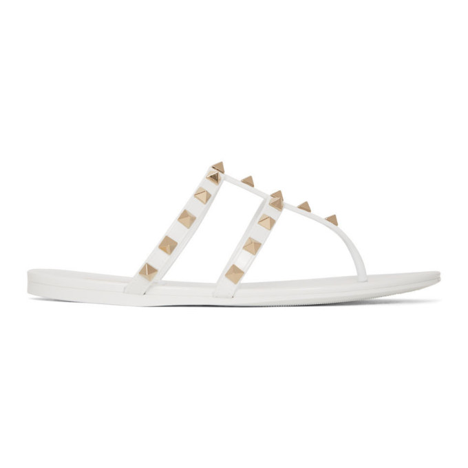 white jelly flip flops