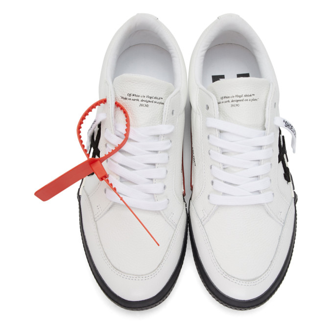 OFF-WHITE OFF-WHITE WHITE AND BLACK LOW VULCANIZED SNEAKERS