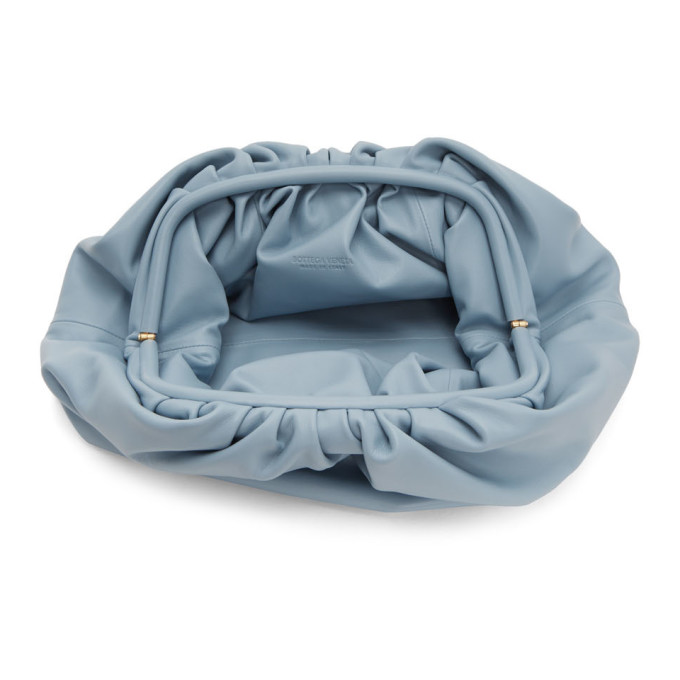BOTTEGA VENETA BOTTEGA VENETA BLUE THE POUCH CLUTCH