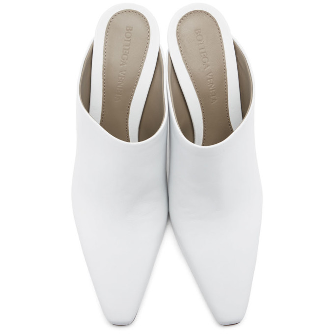 BOTTEGA VENETA BOTTEGA VENETA WHITE NAPPA ALMOND MULES