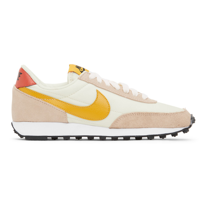 nike daybreak beige