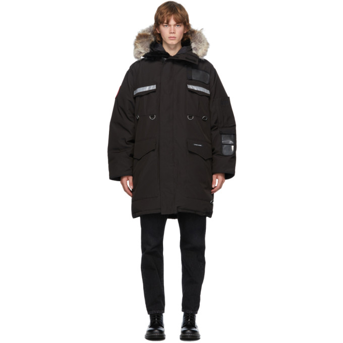 Canada Goose Black Down Resolute Parka