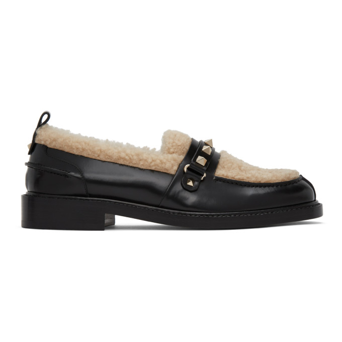 Valentino Garavani Black  Shearling Rockstud Loafers In 43e Blhoney