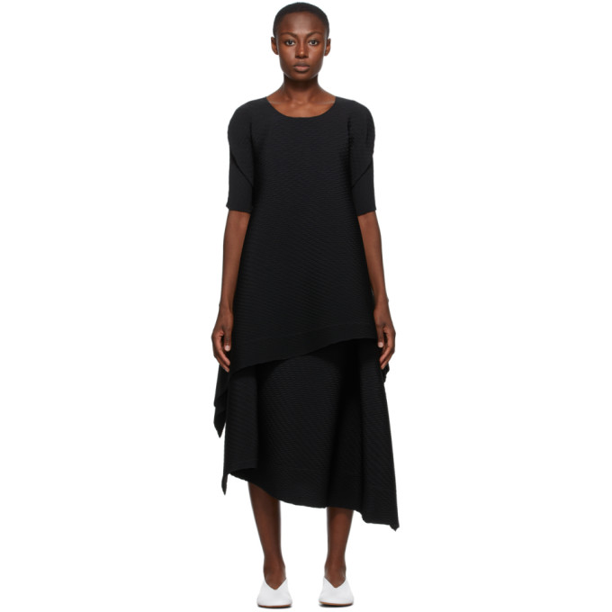 ISSEY MIYAKE ISSEY MIYAKE BLACK PLEATED BITS DRESS