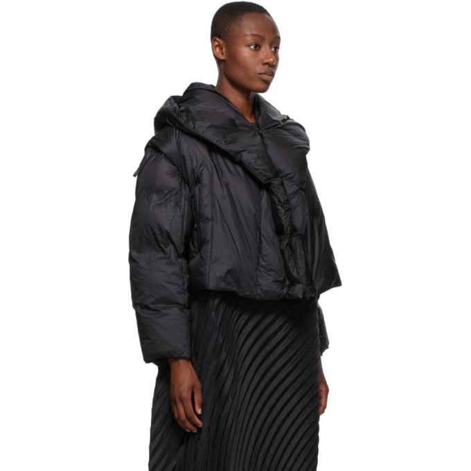 ISSEY MIYAKE ISSEY MIYAKE BLACK DOWN ZIPPERED TRANSFORM COAT