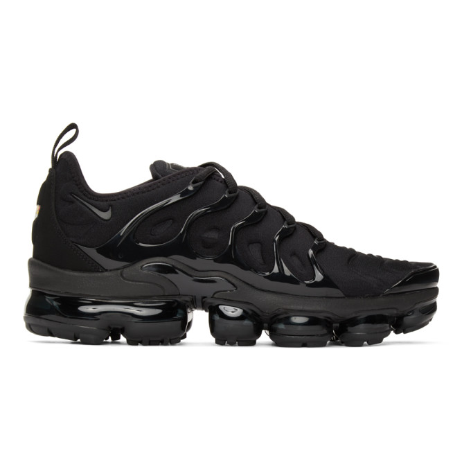 nike air vapormax plus in store
