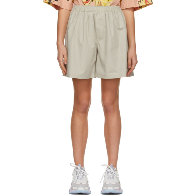 We11done Beige Logo Patch Shorts