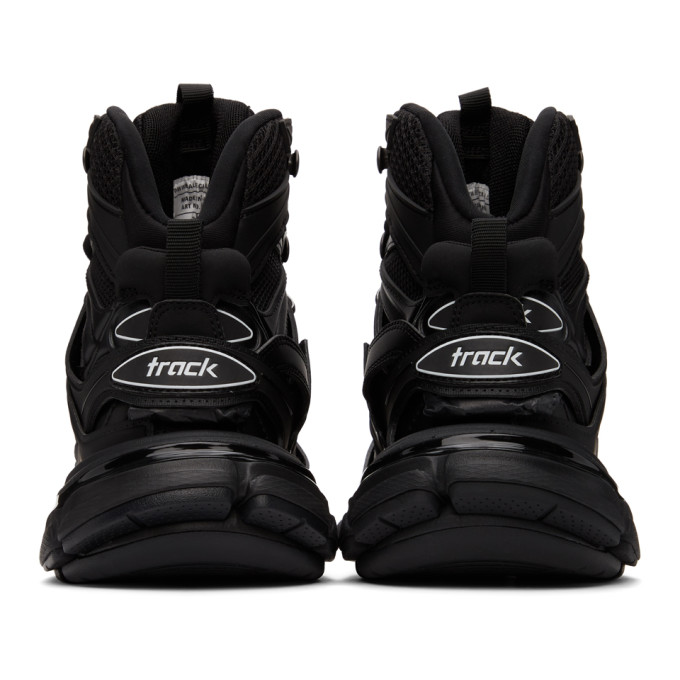 BALENCIAGA photo