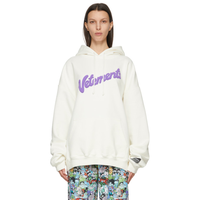 VETEMENTS White Sweet Logo Hoodie