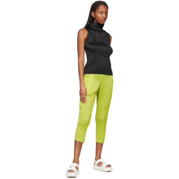 PLEATS PLEASE ISSEY MIYAKE BLACK BASICS SLEEVELESS TURTLENECK