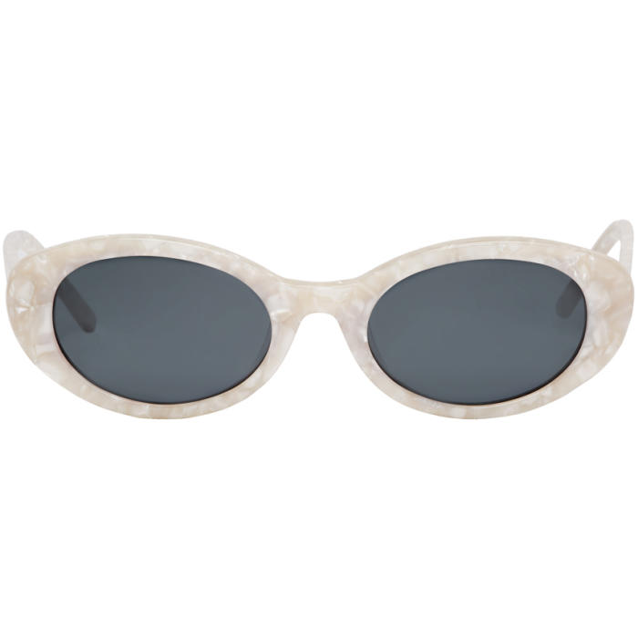 Roberi and Fraud White Betty Sunglasses от Ssense WW