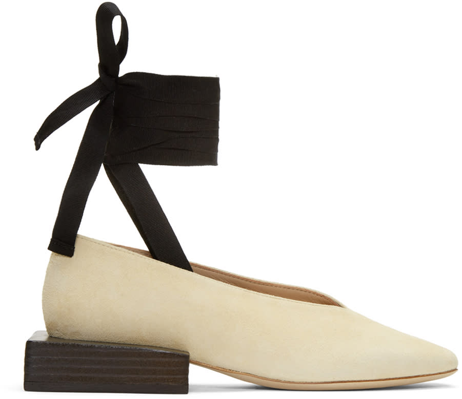 Jacquemus Beige les Chaussures Lacées Loafers