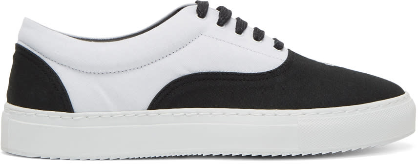 Marcelo Burlon County Of Milan Black and White Bai Sneakers